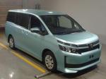 Минивэн TOYOTA VOXY