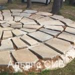 Гранитные плиты для мощения дорожек