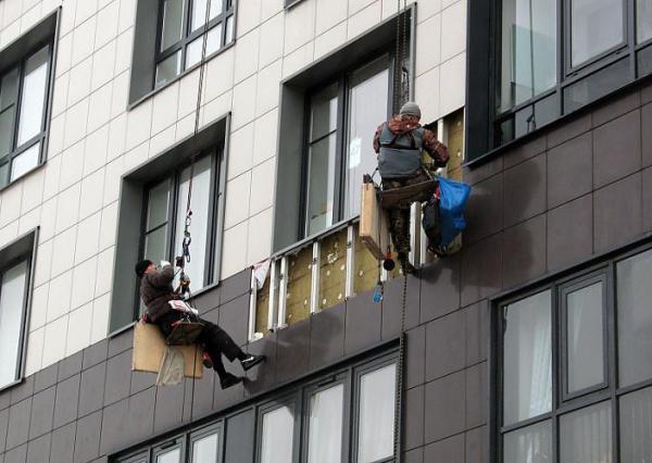 Ремонт и отделка фасадов многоэтажных зданий купить по цене 140 ₽ в ...