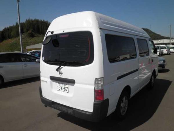 Микроавтобус грузовой фургон категория B NISSAN CARAVAN купить в ...