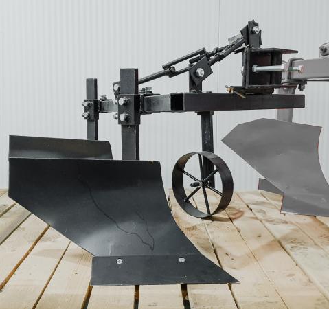 Плуг т25 из однокорпусного в двухкорпусный. Плуг. Плуг пм. Плуг зубр пг-1. Плуги пм 2-25.