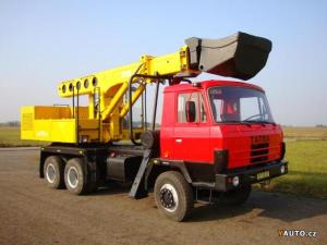 Экскаватор планировщик Удс 114