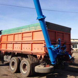 Загрузчик сеялок на камаз. Загрузчик сеялок автомобильный азс-25 на газ. Загрузчик сеялок на камаз. Загрузчик сеялок на камаз бокосвал. Загрузчик сеялок 3с-4л-02 (газ саз).