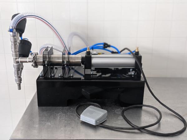 Дозатор Filler-PRO-200 для вязких, горячих или неоднородных жидкостей, доставка из Самары