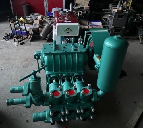 Малогабаритная буровая установка купить по цене 4558000 ₽ в Москве на ...