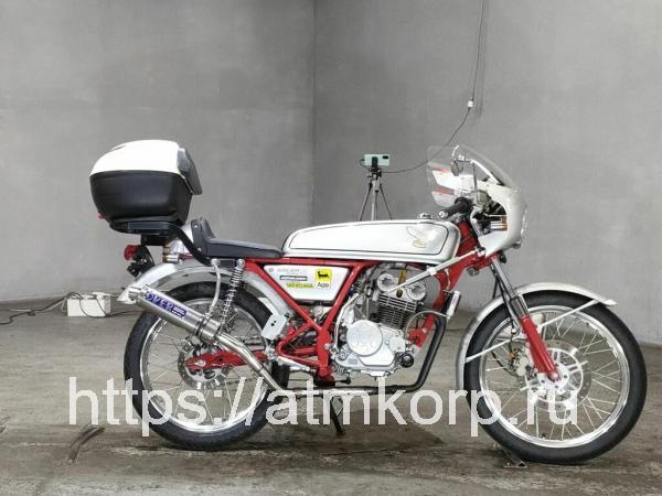 Мотоцикл спортивный Honda Dream 50 рама AC15 Minibike кафе-рейсер