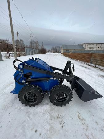 Мини-погрузчик EXPERT-X-1000 купить по цене 658900 ₽ в Москве на ...