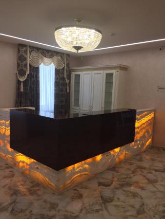 Каменная столешница с раковиной, Hi-Macs купить по цене 6000 ₽ в Москве ...