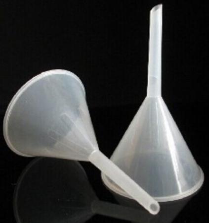 Воронка лабораторная Полиэтилен 100мм купить по цене 150 ₽ в Москве на ...