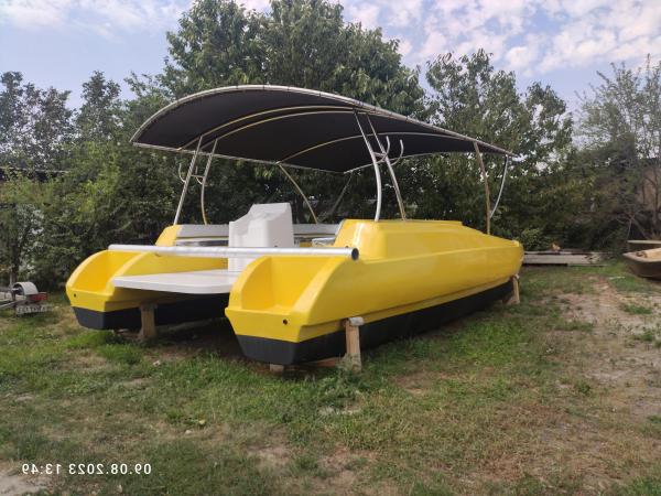 Катамаран Каролина-800. Пластиковый, моторный купить по цене 2190000 ...