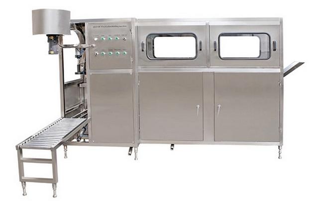 Автоматическое оборудование для ополаскивания, розлива и укупорки QGF-100, доставка из Ростов-на-Дону