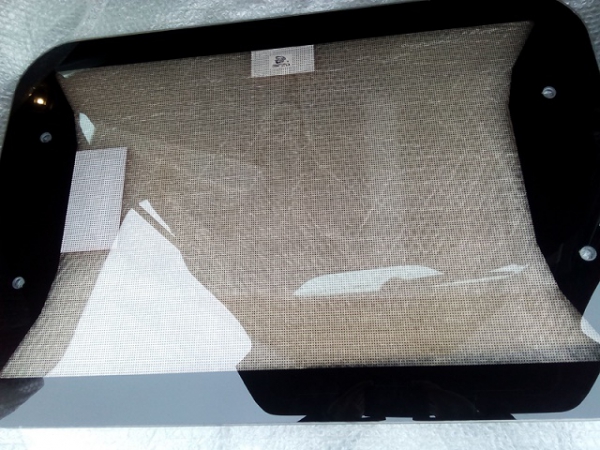 Стекло вентиляционного люка микроавтобуса Мерседес Спринтер, Форд ...