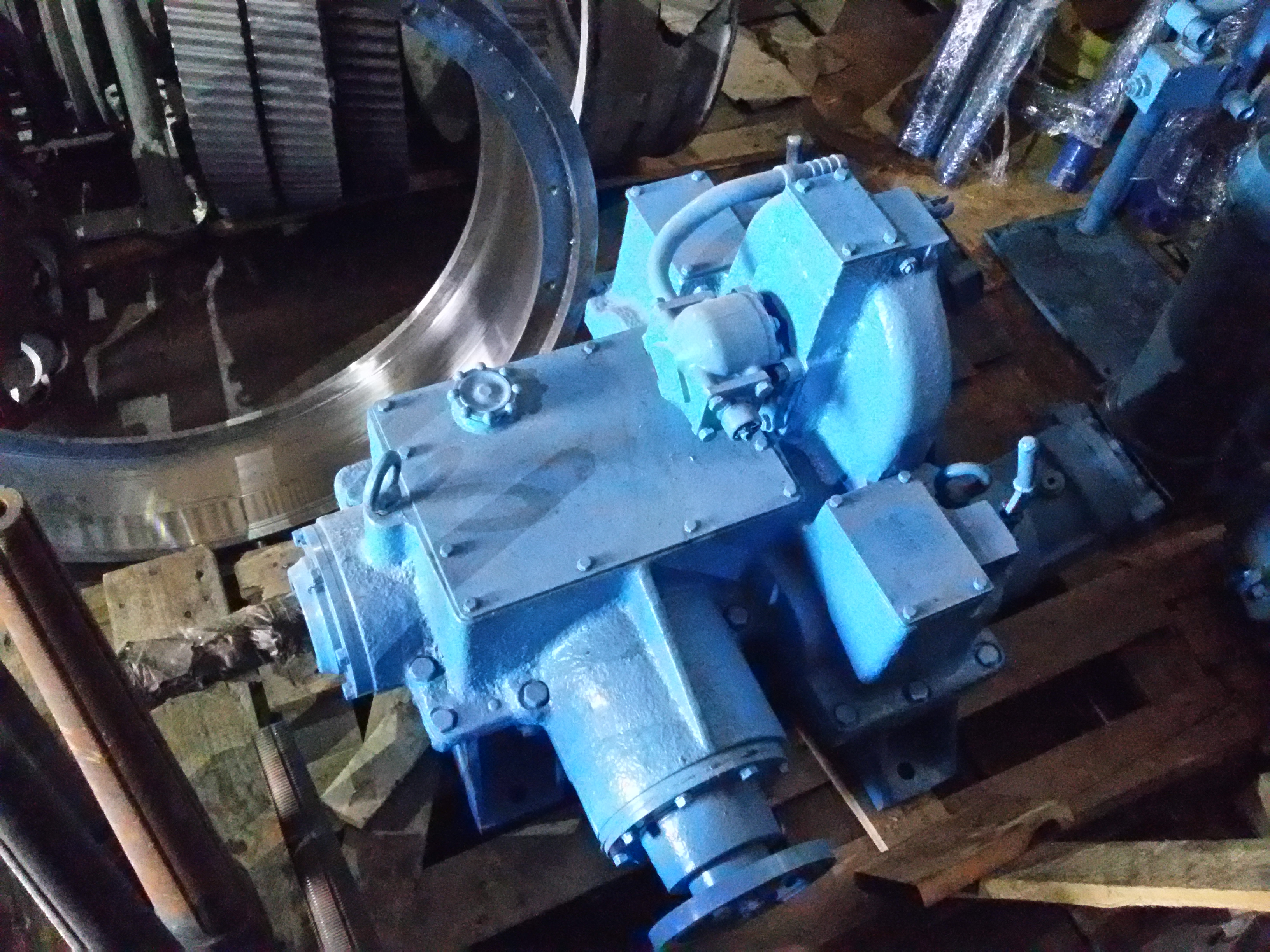 000сб-04. Бортовой редуктор ду84. Редуктор раздаточный (пу60. Раздаточный редуктор. 000 (пу60.