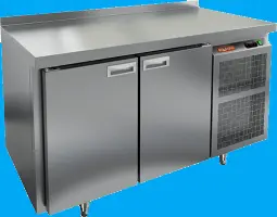 Столы холодильные и морозильные HICOLD.