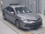 Toyota полный привод 4wd Седан Hybrid Гибрид