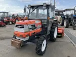 Kubota мини трактор сельхоз назначения